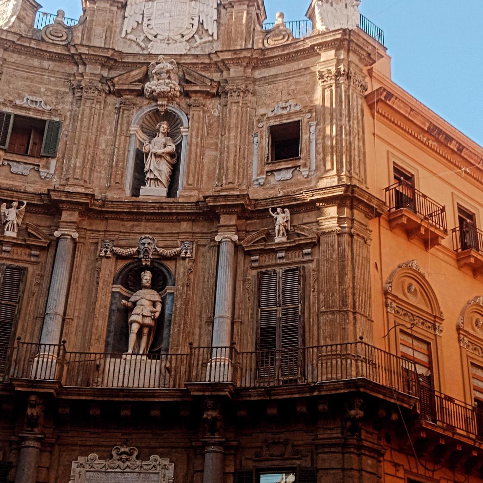 Bohemien Near Quattro Canti Palermo Exterior photo